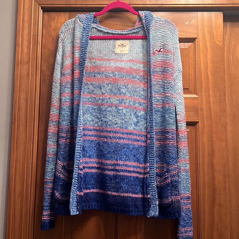 Hollister Cardigan